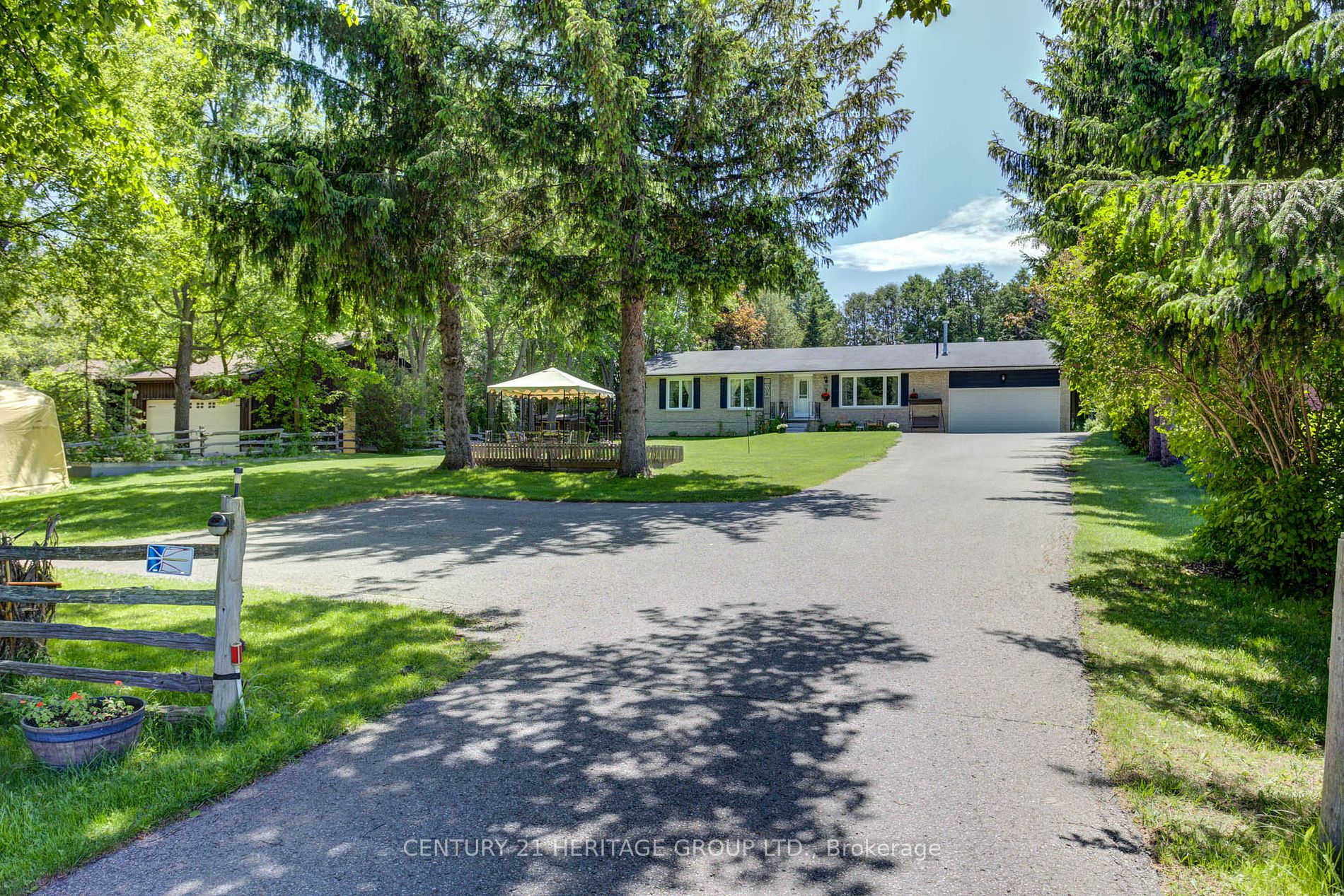 7987 County Rd 1, Adjala-Tosorontio, Ontario, Loretto