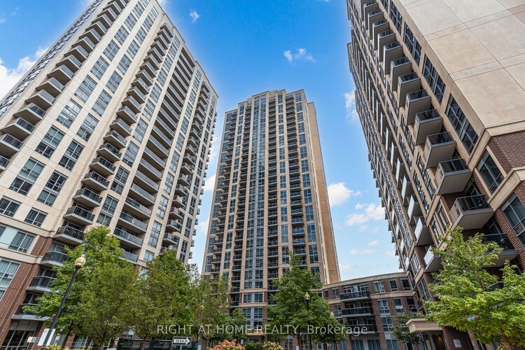 3 Michael Power Pl, Toronto, Ontario, Islington-City Centre West