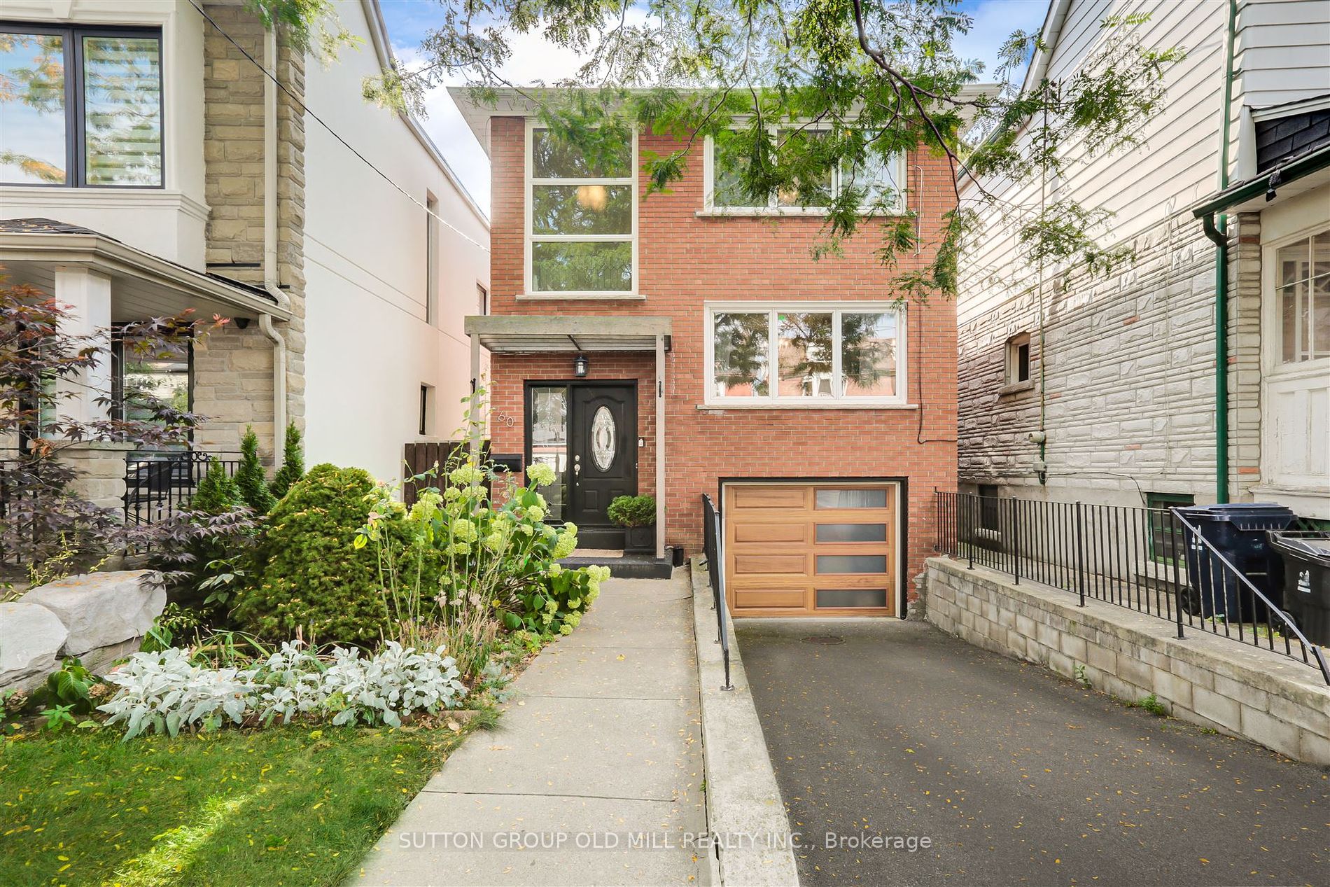 60 Carrick Ave, Toronto, Ontario, Weston-Pellam Park