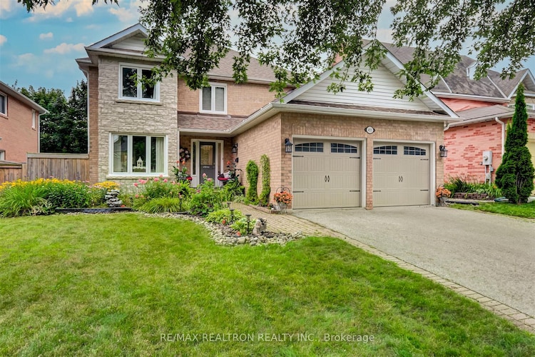 455 Binns Ave, Newmarket, Ontario, Glenway Estates