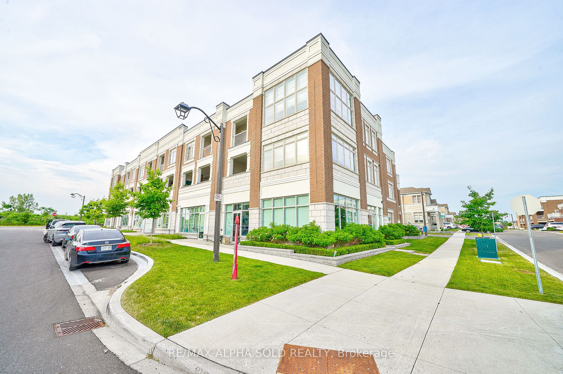 1 Villa Ada Dr, Markham, Ontario, Box Grove