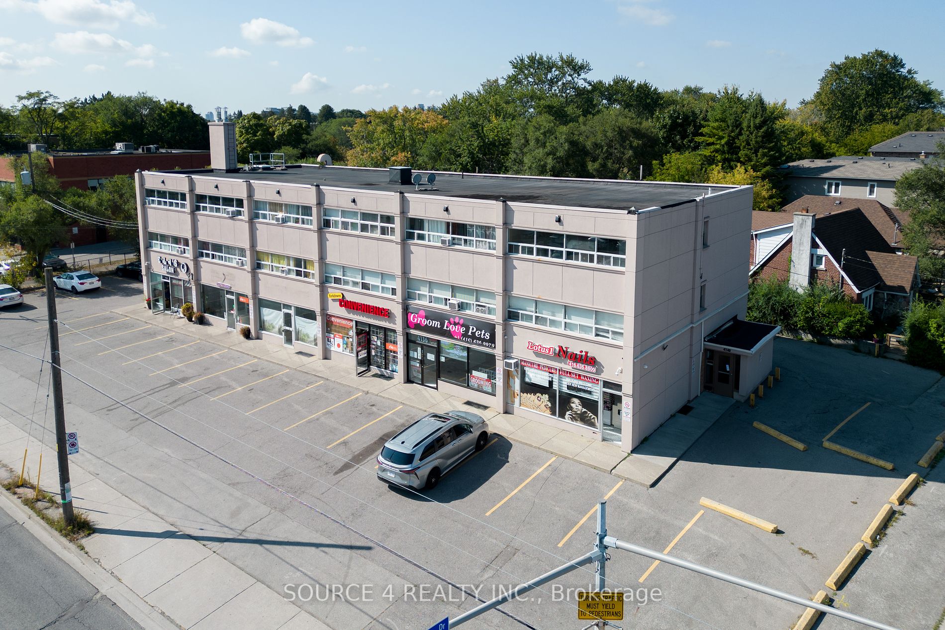 4140 Bathurst St, Toronto, Ontario, Clanton Park