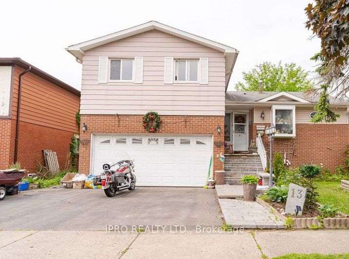 13 Kirkland Rd, Brampton, Ontario, Madoc