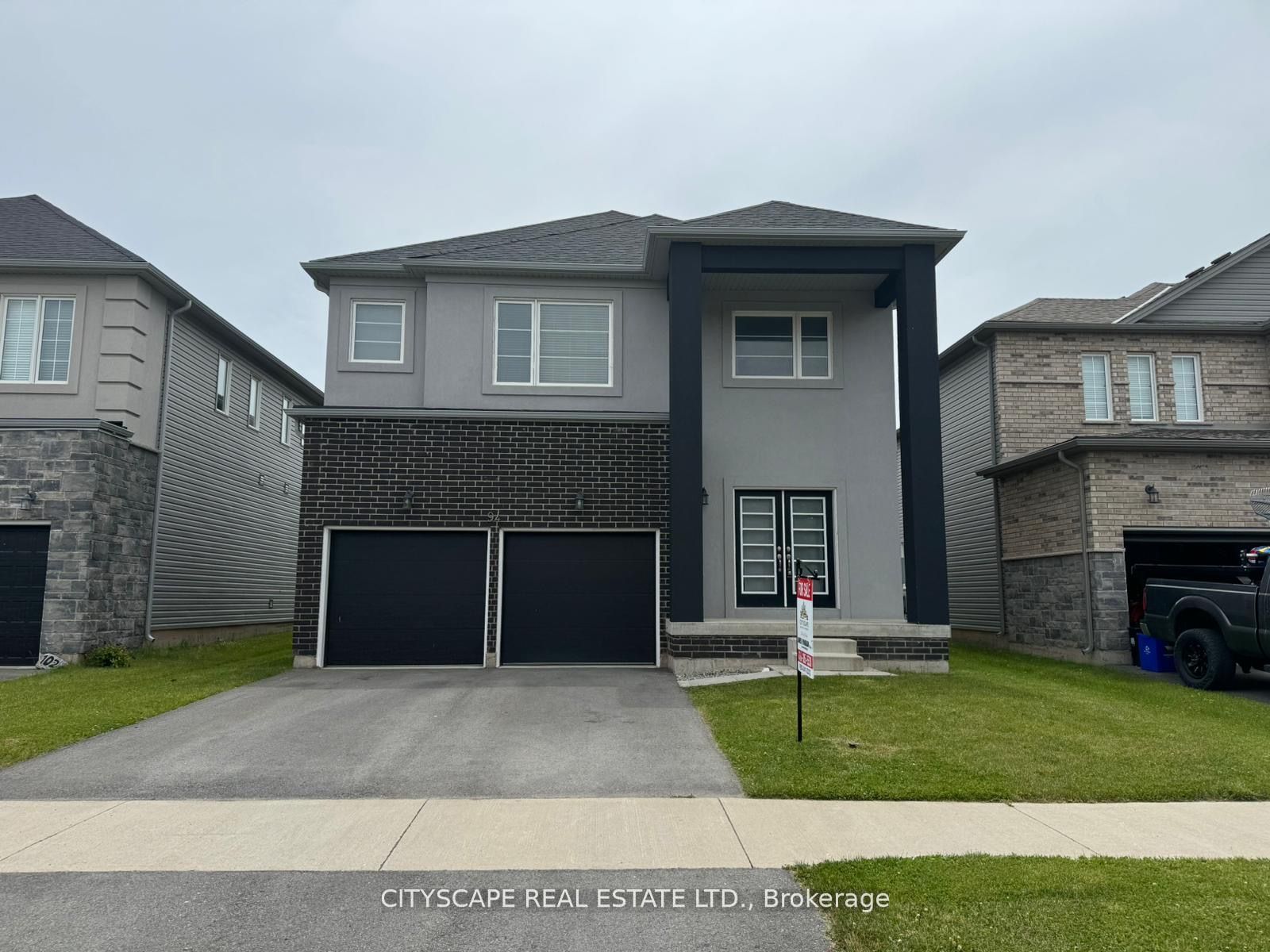 94 McCabe Ave, Welland, Ontario, 