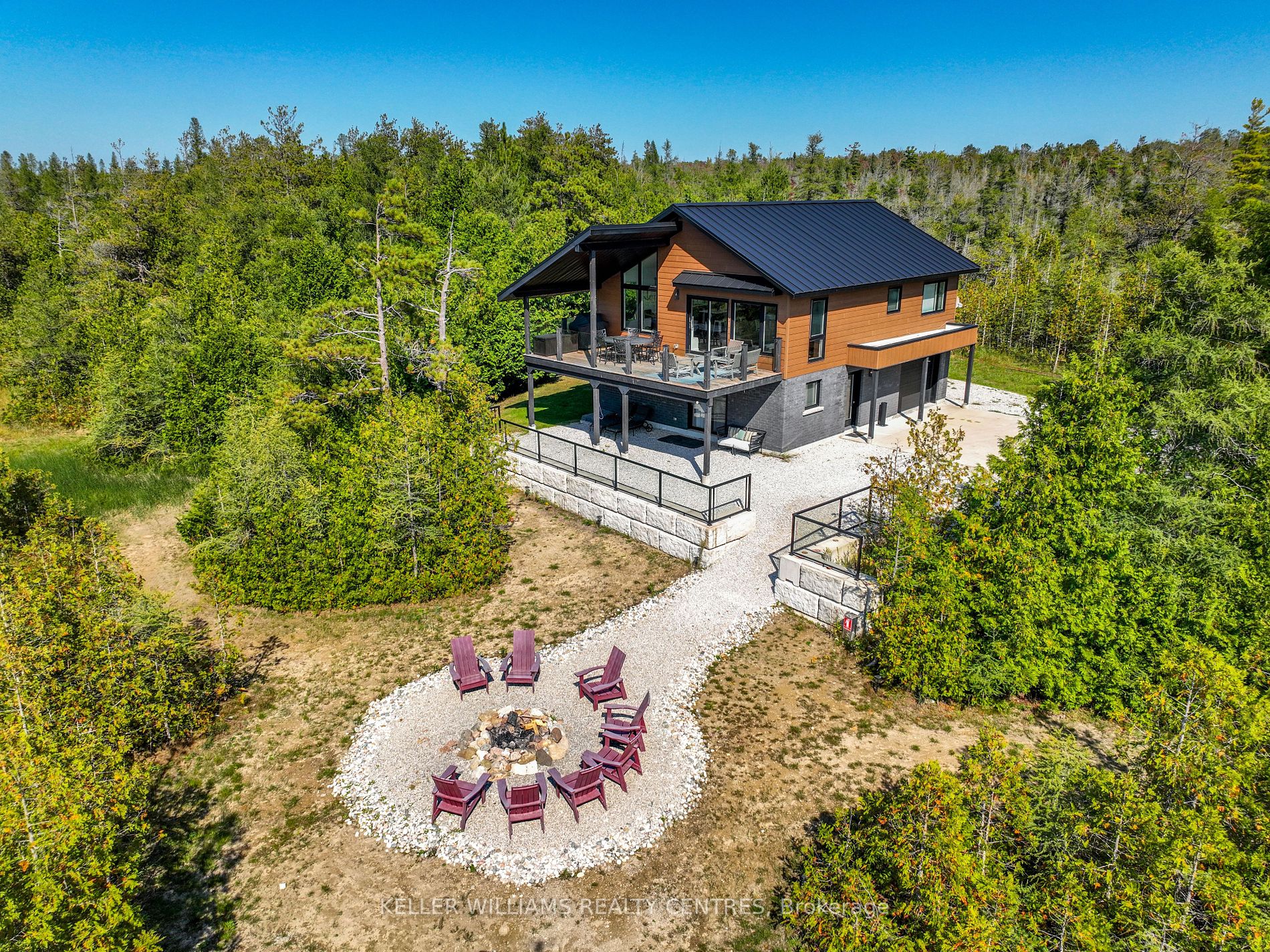 535 Bay St, South Bruce Peninsula, Ontario, 