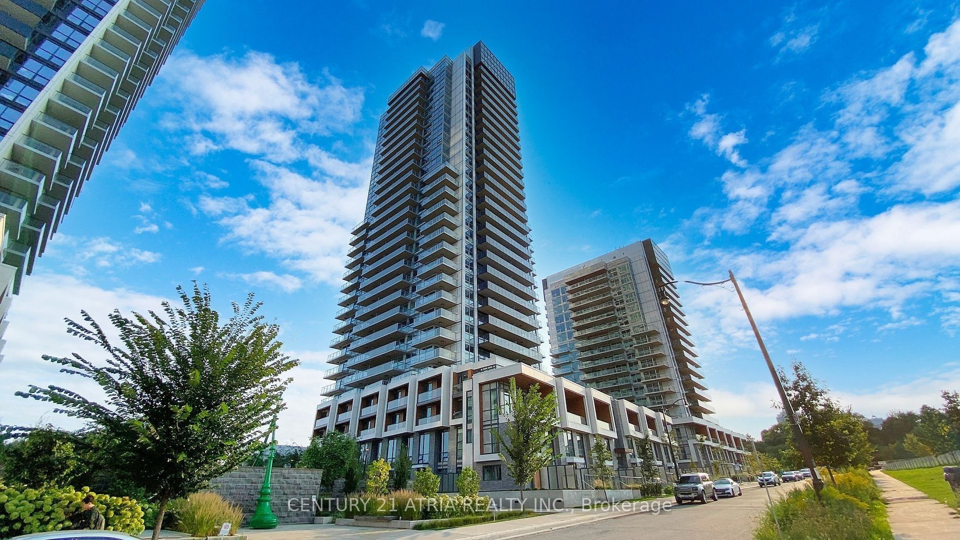 25 McMahon Dr, Toronto, Ontario, Bayview Village