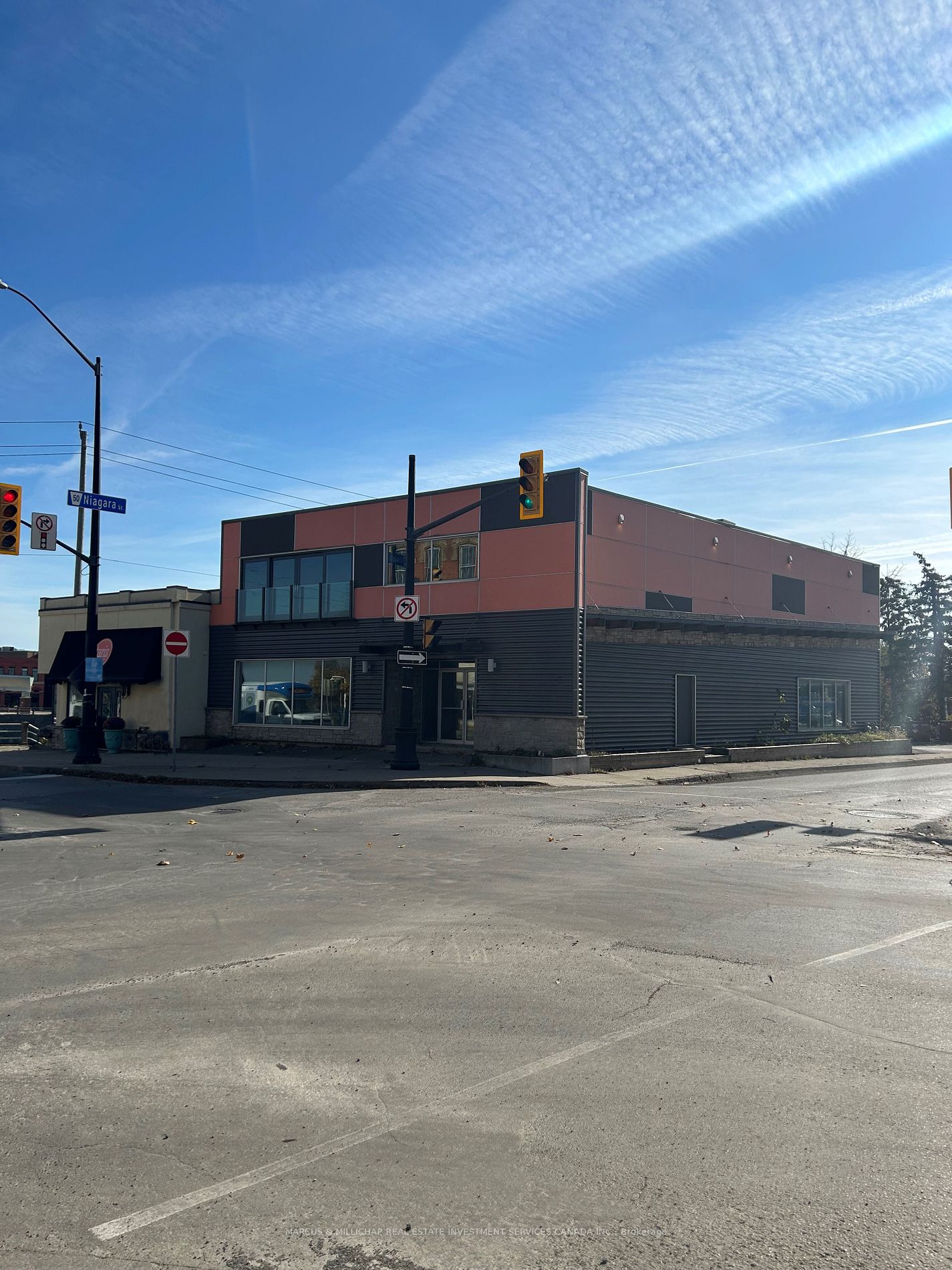 25-31 West Main St, Welland, Ontario, 