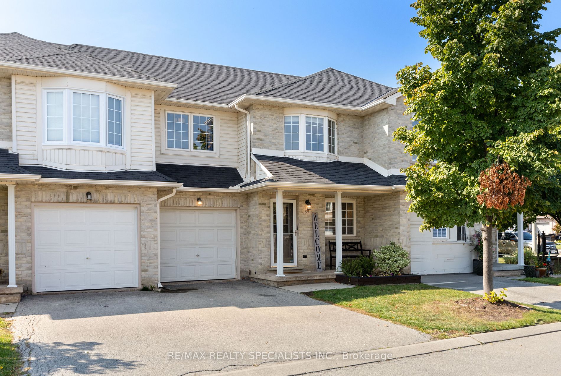 24 Kenyon Cres, Grimsby, Ontario, 