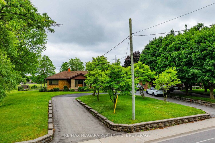 6378 Mountain Rd, Niagara Falls, Ontario, 