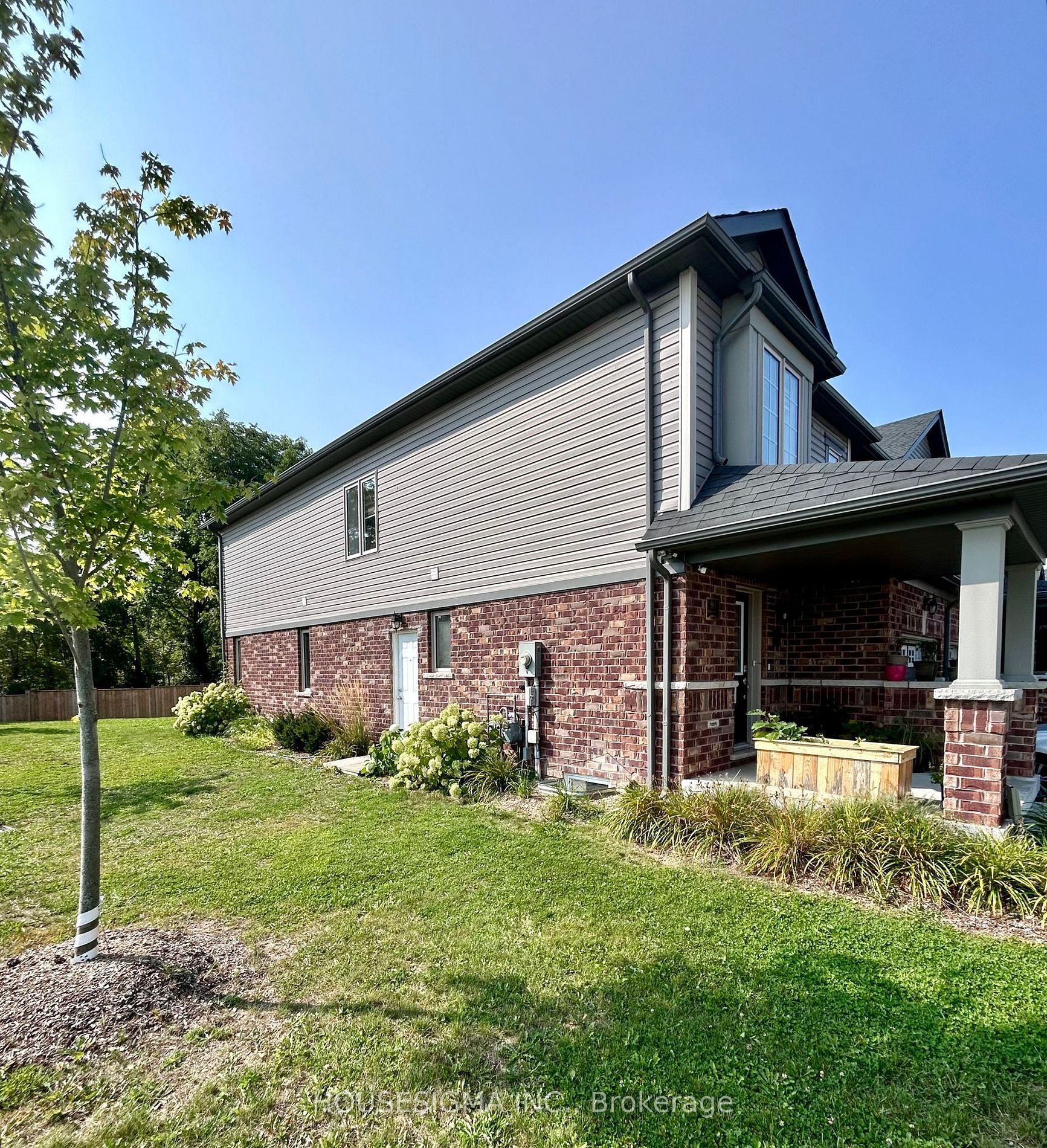 90 Duckworth Rd, Cambridge, Ontario, 