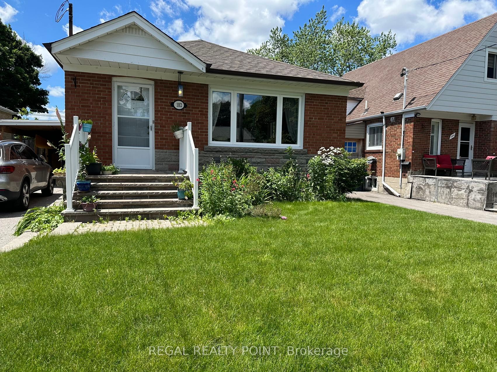 102 Portsdown Rd, Toronto, Ontario, Dorset Park