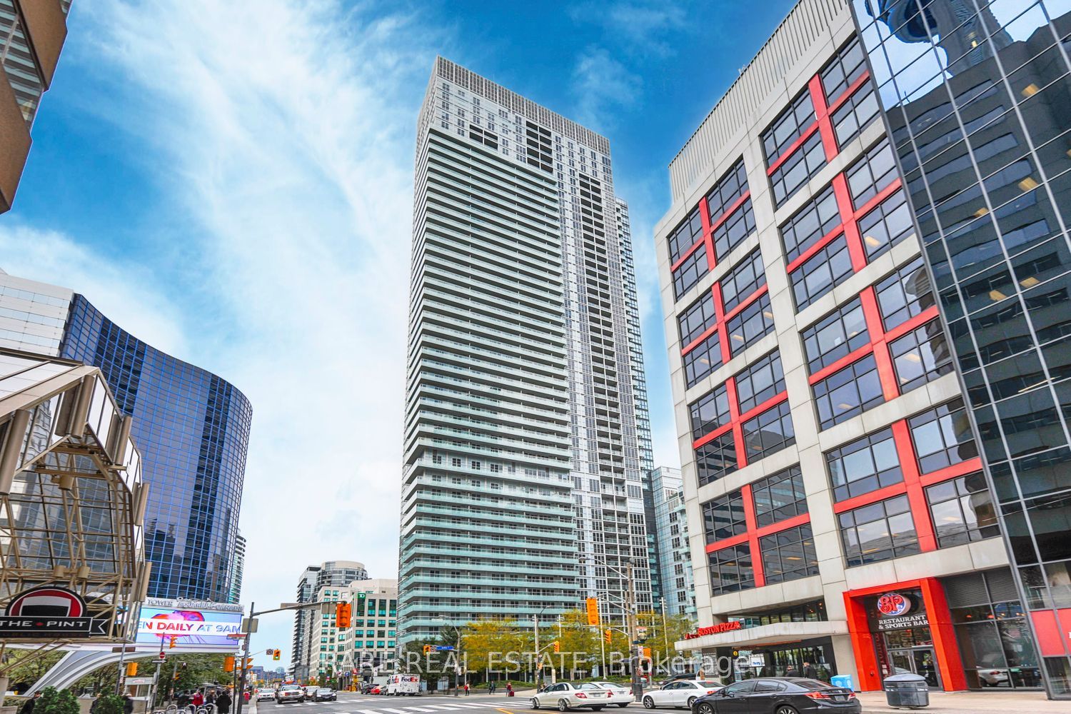 300 Front St W, Toronto, Ontario, Waterfront Communities C1