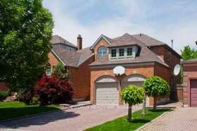 30 Braeside Sq, York, Ontario