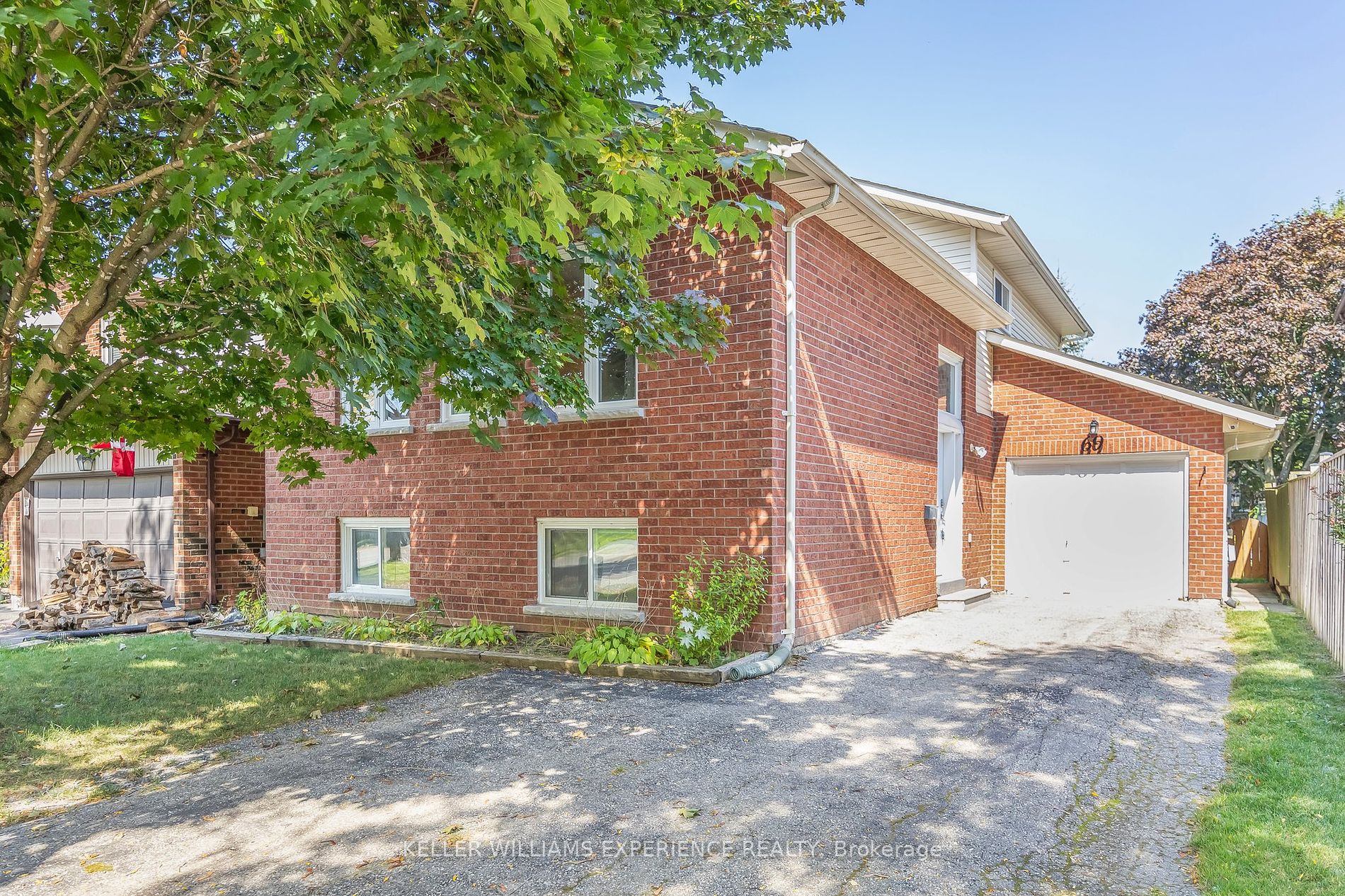 69 Kinzie Lane, Barrie, Ontario, Grove East