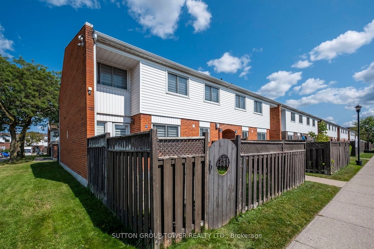 1010 Glen St, Oshawa, Ontario, Lakeview