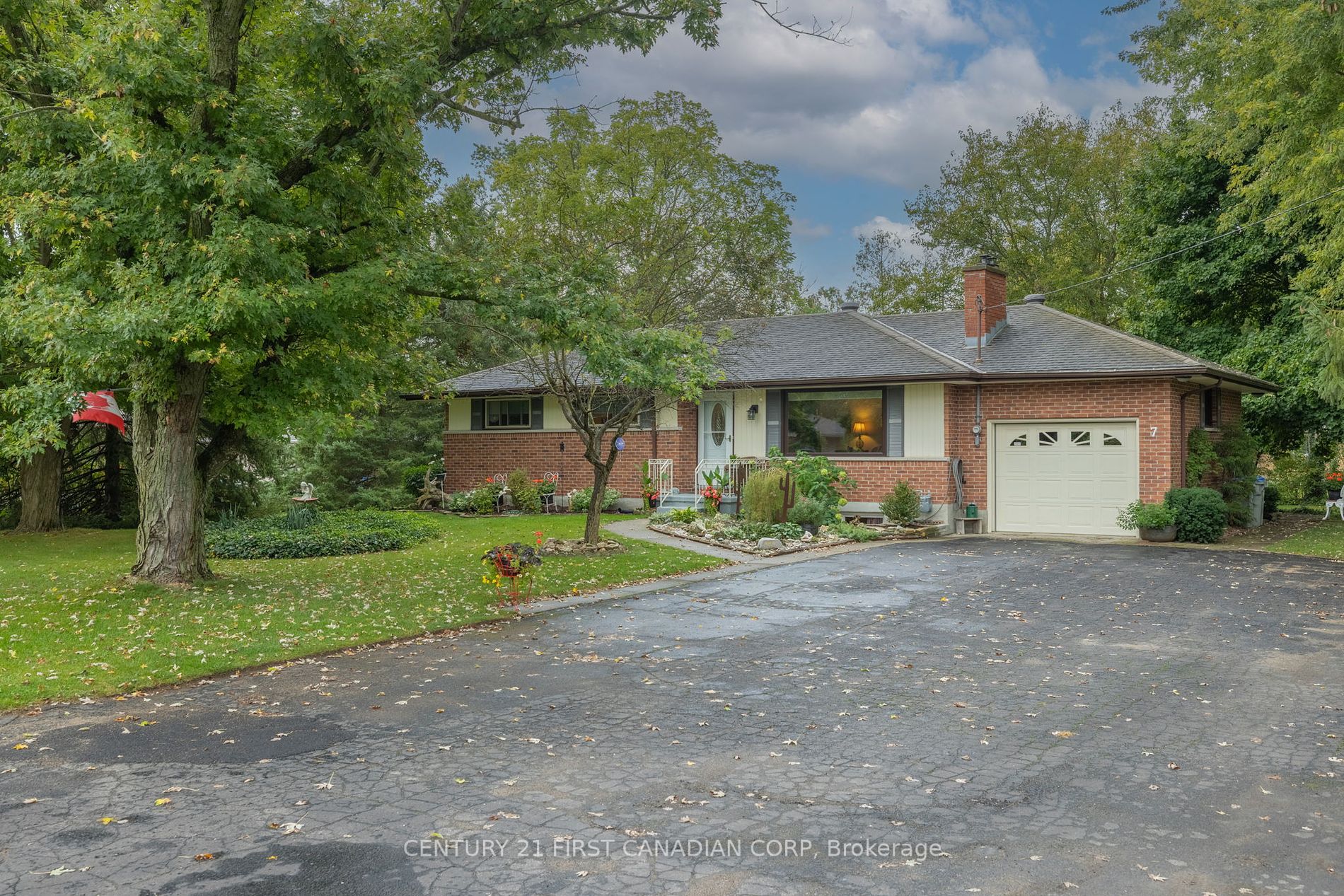 7 Currie Crt, Middlesex Centre, Ontario, Poplar Hill