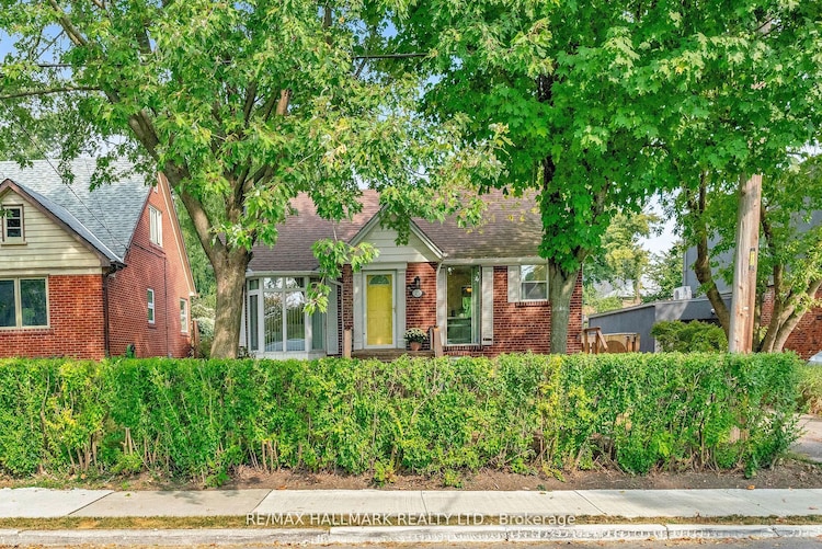 25 Arcadian Circ, Toronto, Ontario, Long Branch