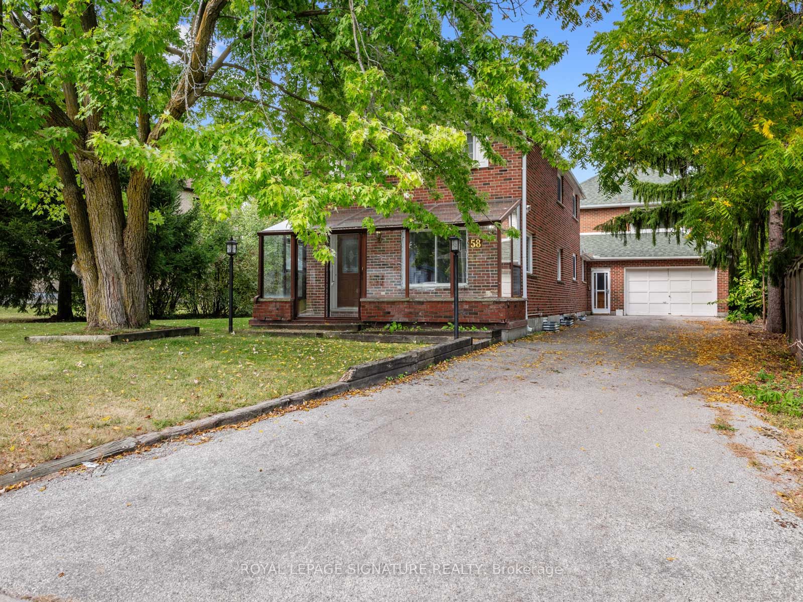 58A Oxford St, Richmond Hill, Ontario, Mill Pond