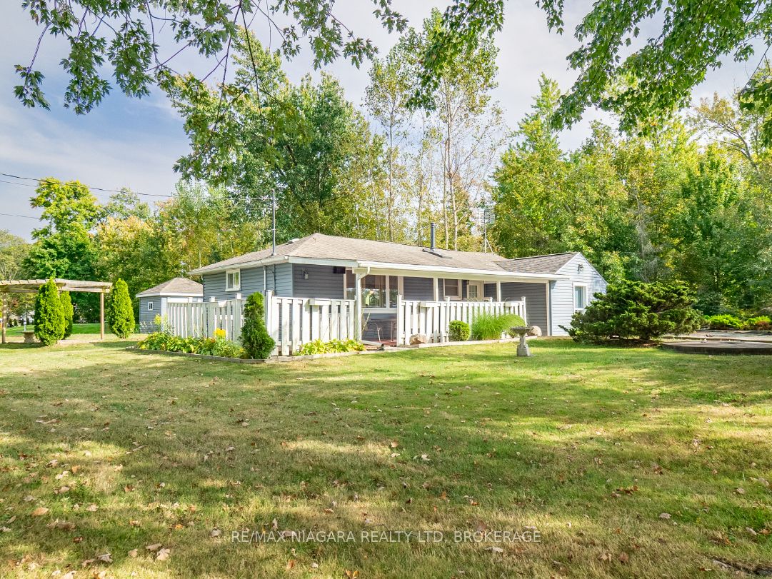 527 Pinecrest Rd, Port Colborne, Ontario, 