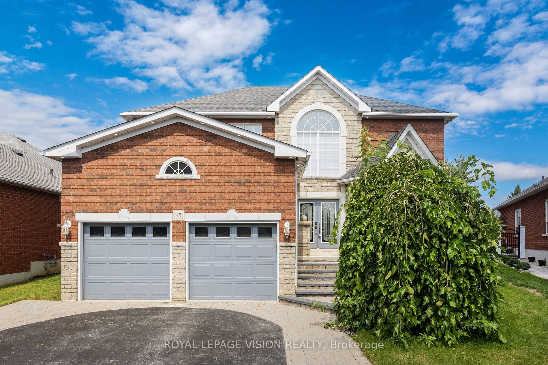 43 Mac Carl Cres, Whitby, Ontario, Rolling Acres