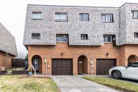 55 Briar Path, Peel, Ontario