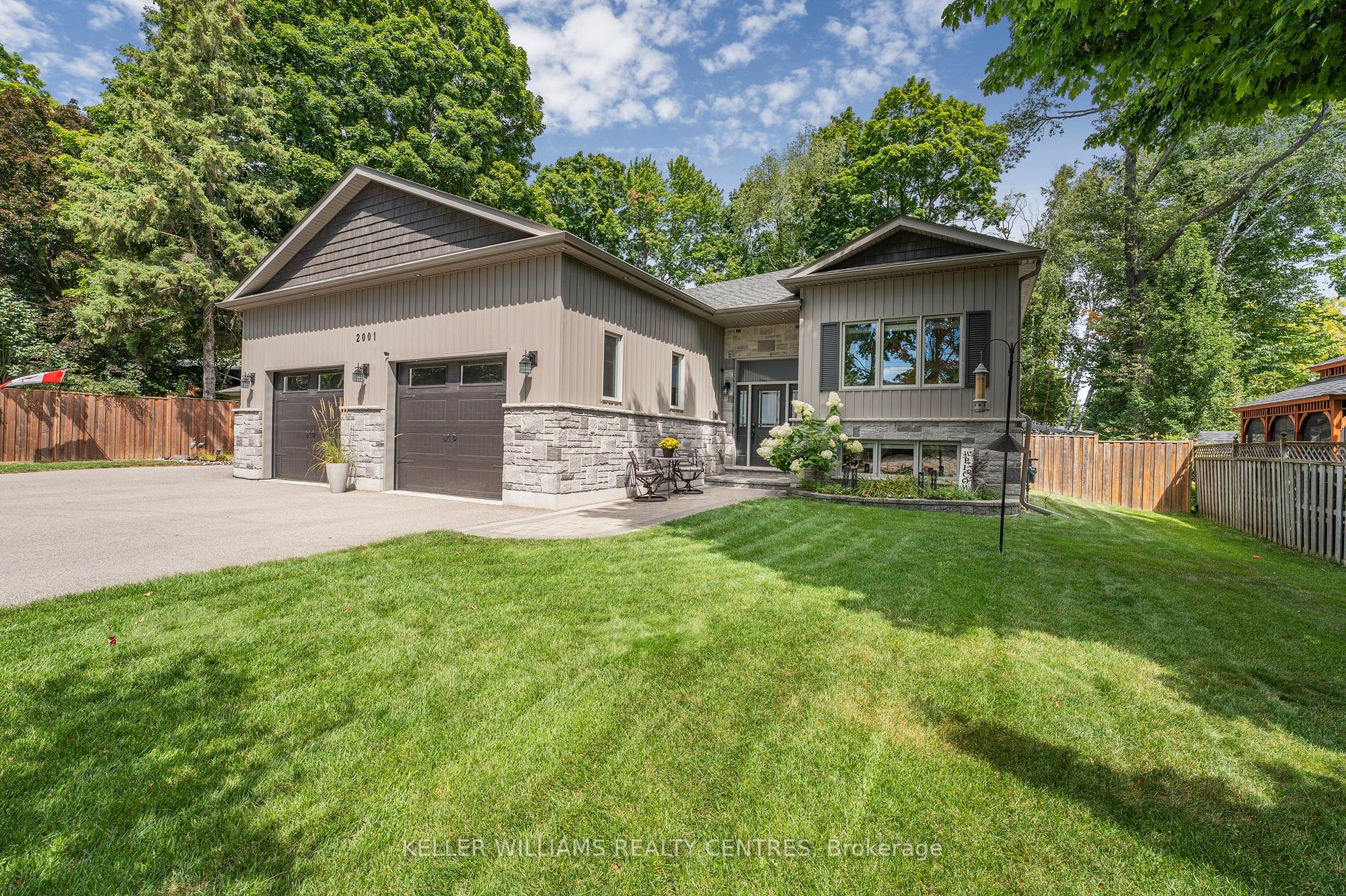 2001 Kate Ave, Innisfil, Ontario, Alcona