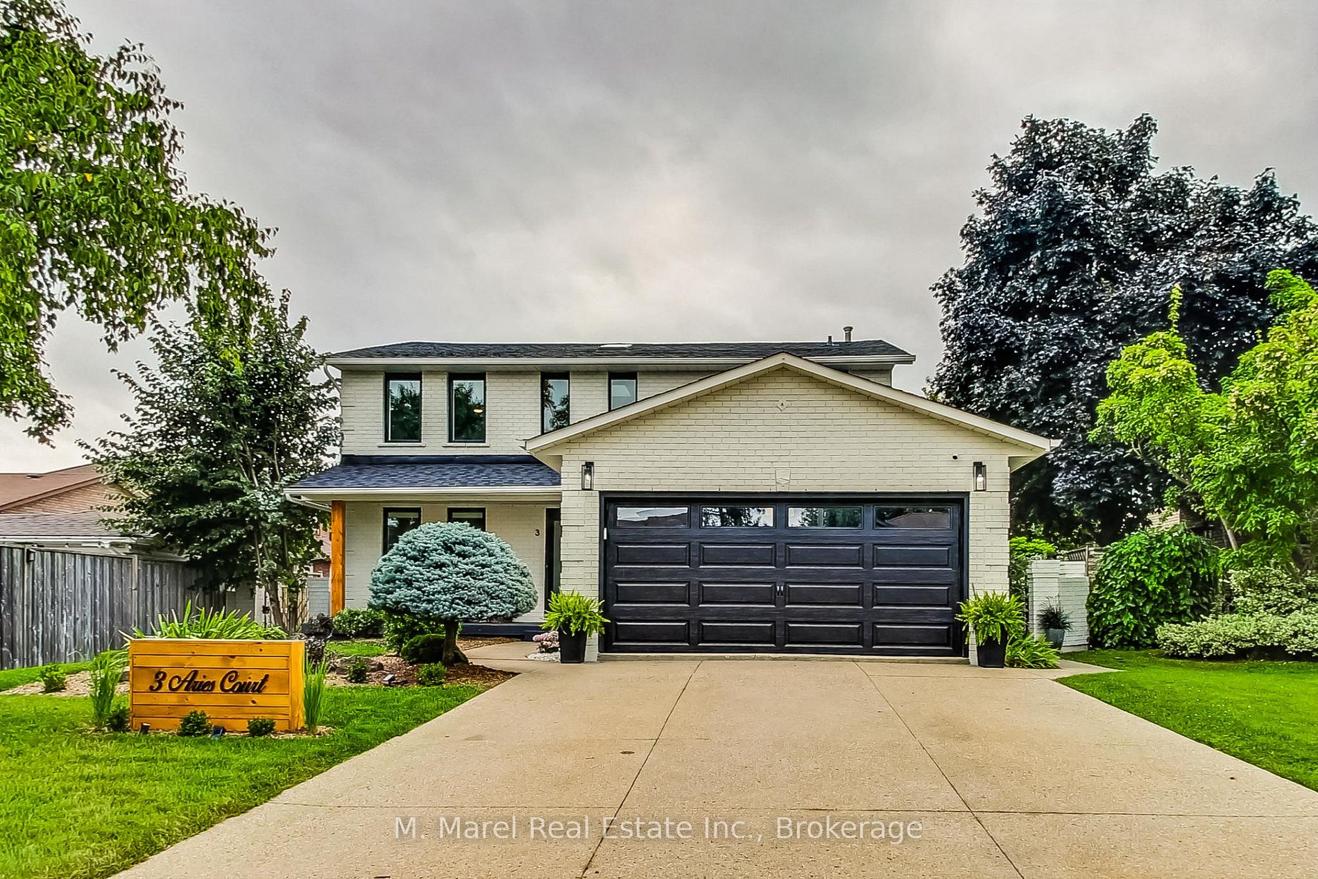 3 Aries Crt, Hamilton, Ontario, Trenholme