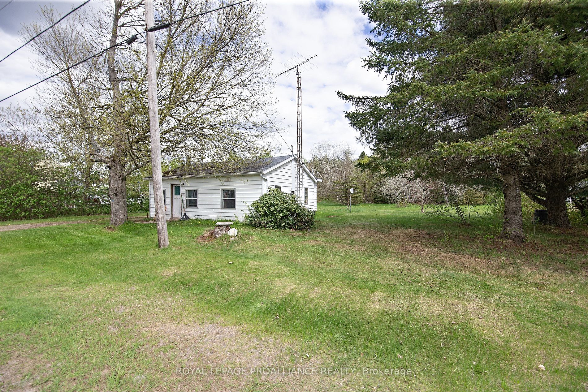 38 Edward St, Addington Highlands, Ontario, 