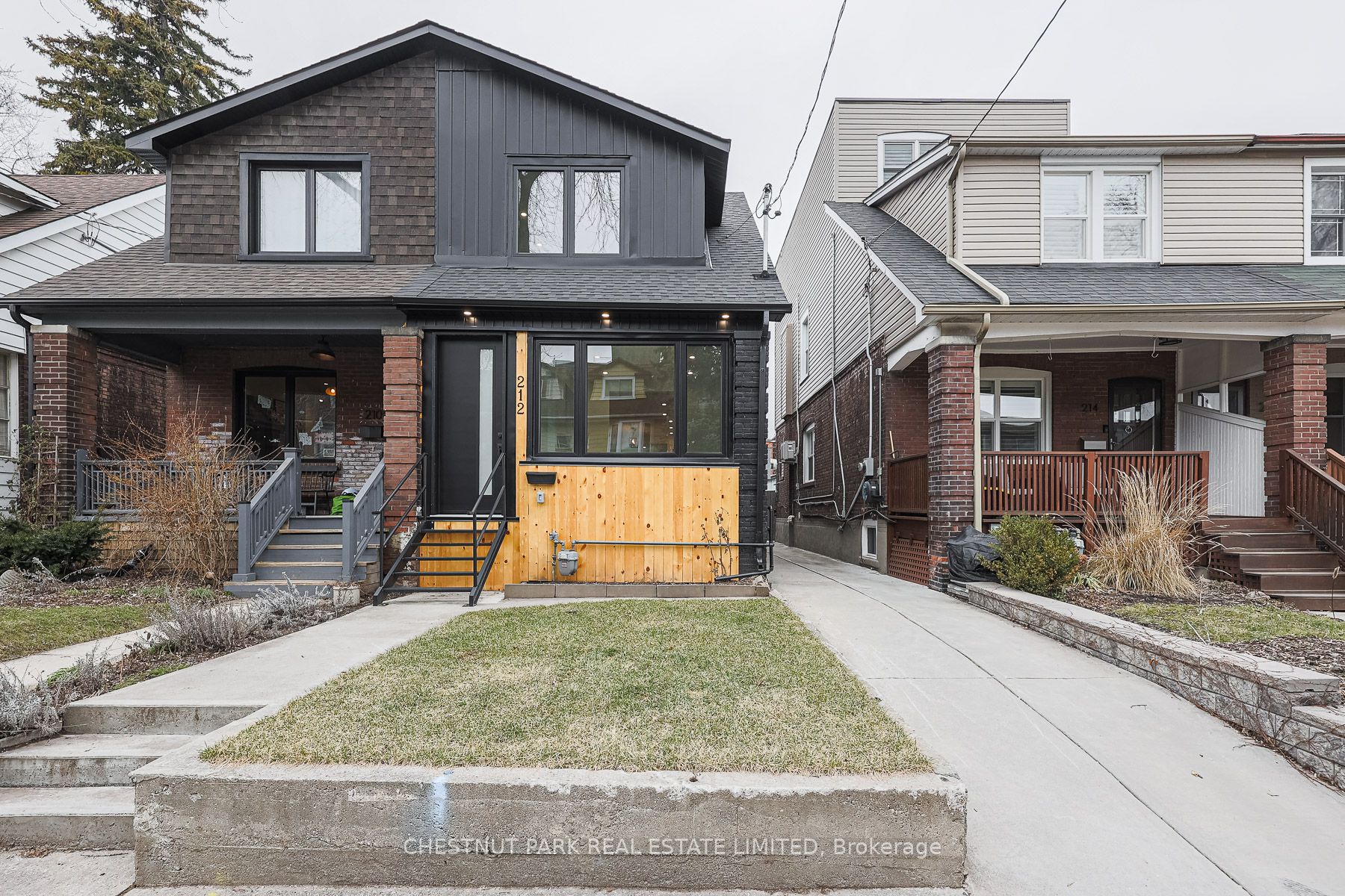 212 Victor Ave, Toronto, Ontario, North Riverdale