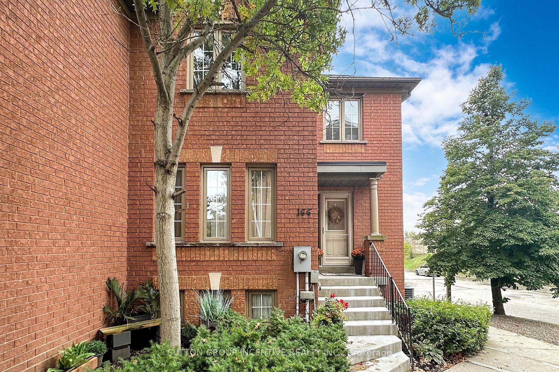 166 Rory Rd, Toronto, Ontario, Maple Leaf