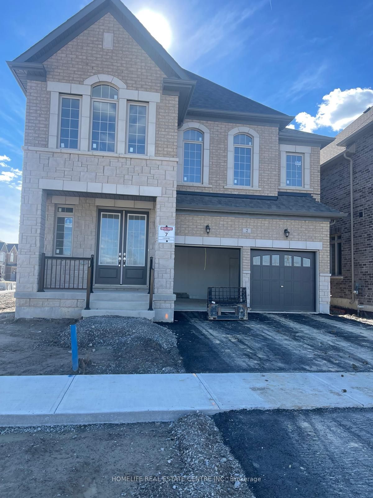 2 Tetley Rd, Brampton, Ontario, Sandringham-Wellington