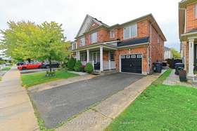 25 Owlridge Dr, Peel, Ontario