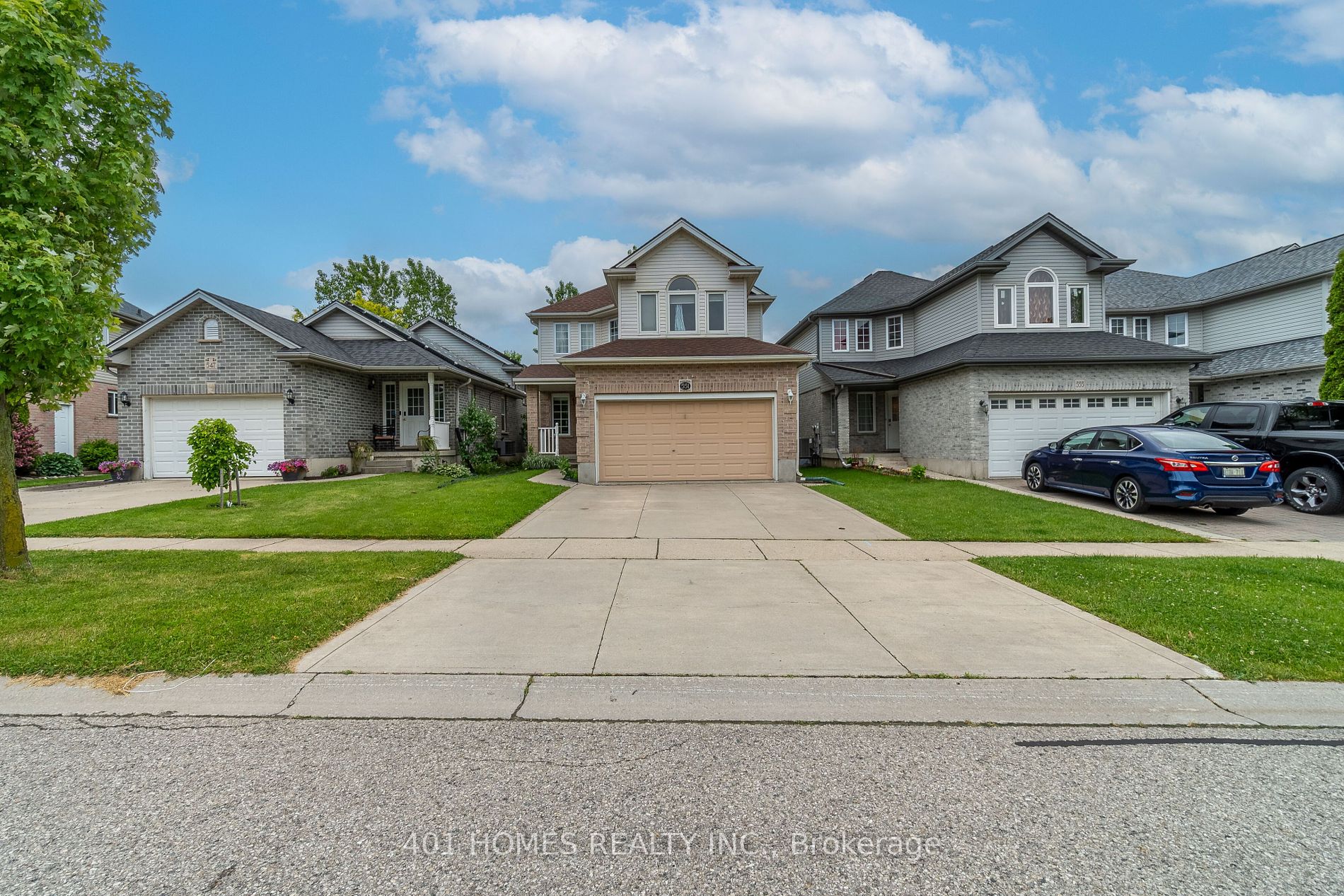 551 ONTARIO St N, Woodstock, Ontario, 