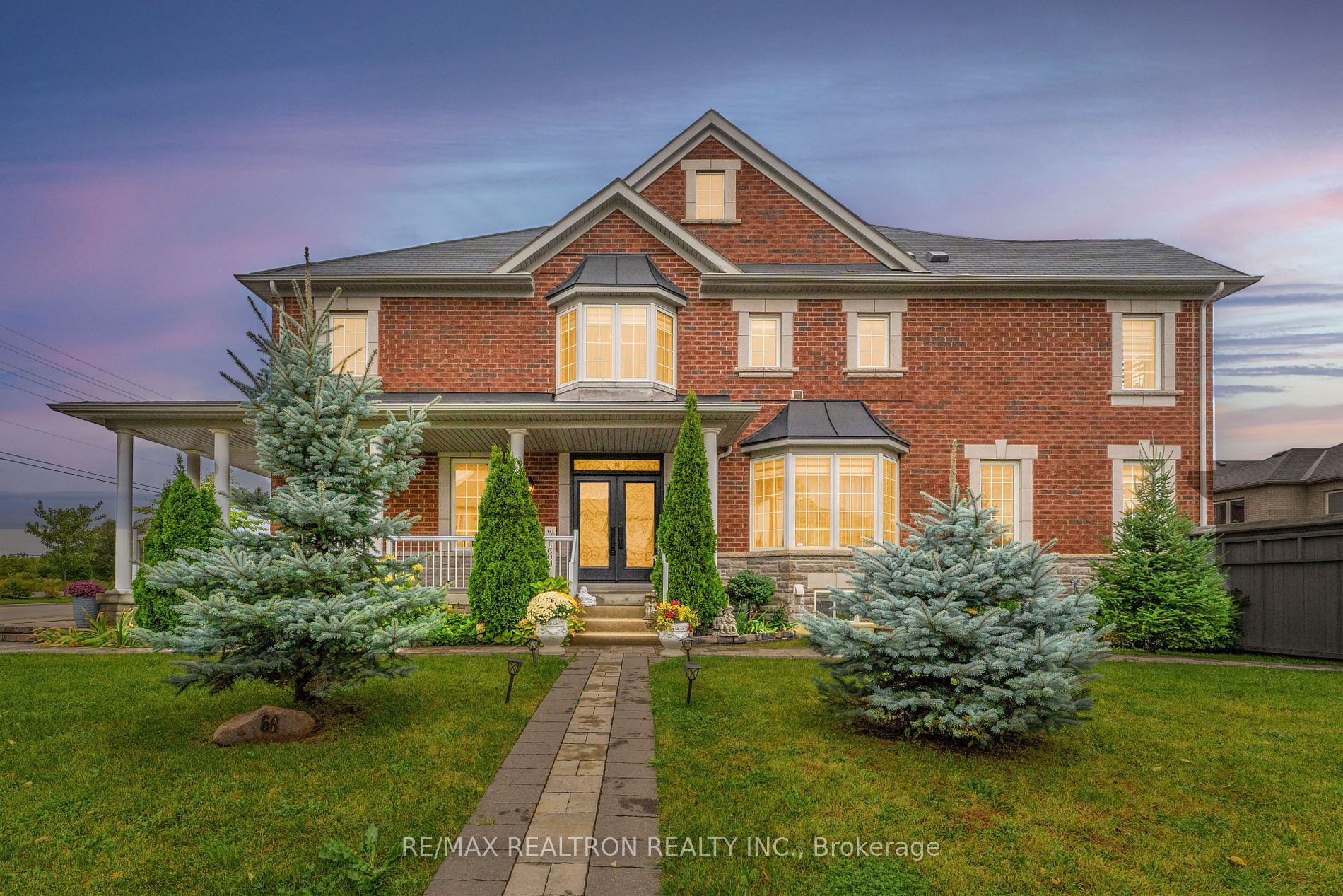 66 Walter Sinclair Crt, Richmond Hill, Ontario, Jefferson