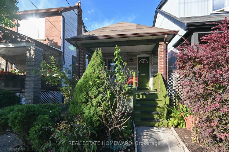 204 Gledhill Ave, Toronto, Ontario, Woodbine-Lumsden