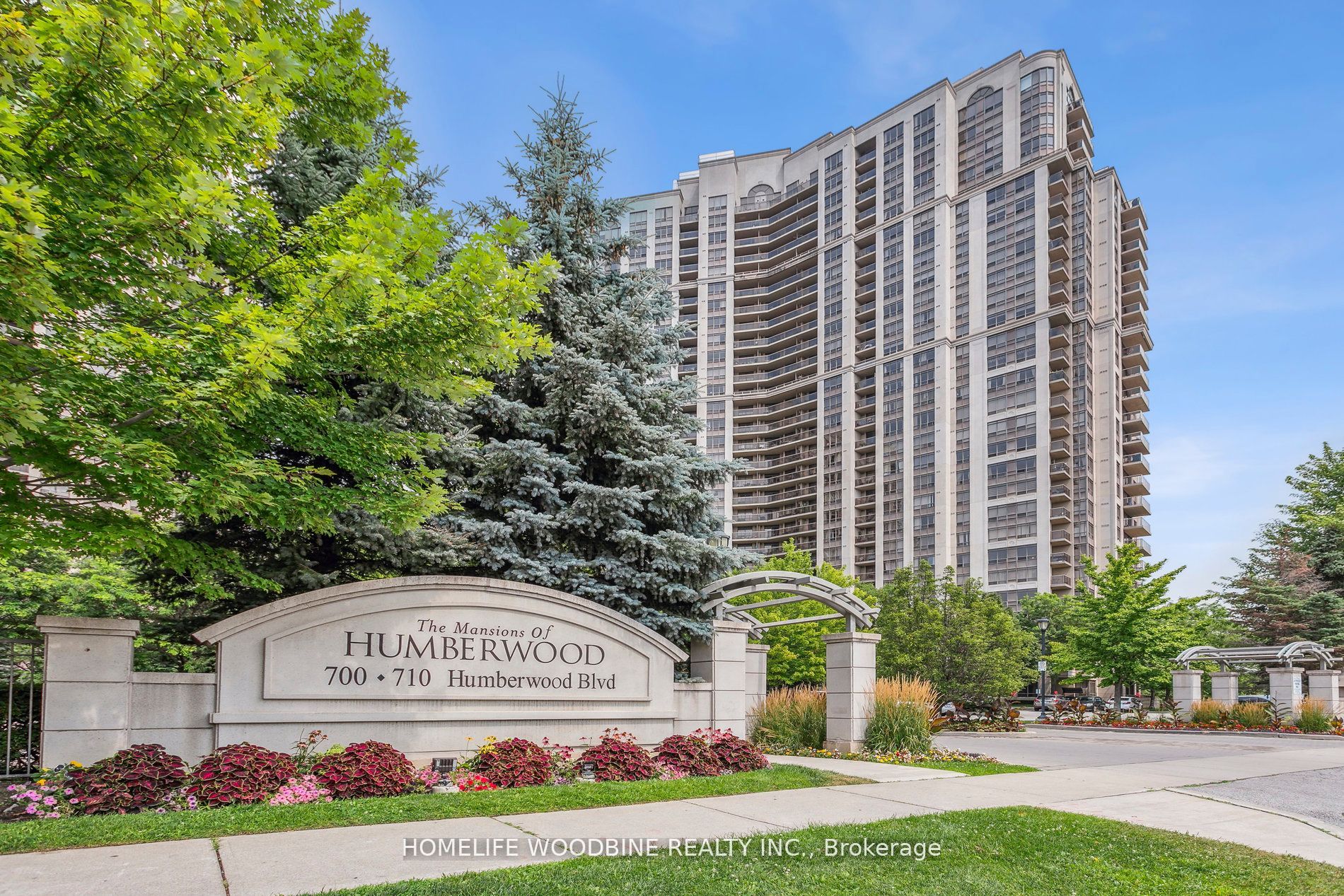 700 Humberwood Blvd, Toronto, Ontario, West Humber-Clairville