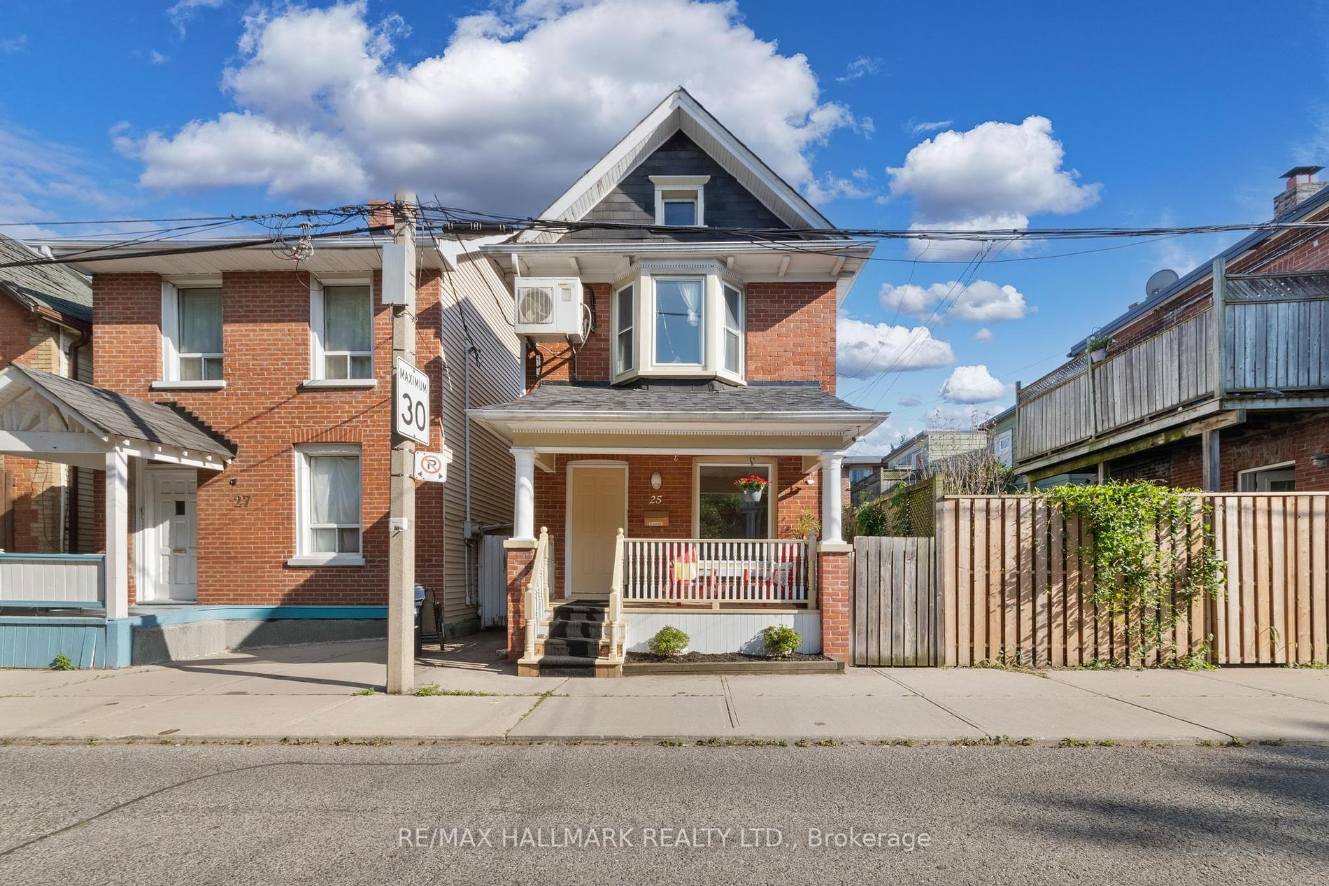 25 Norwood Terr, Toronto, Ontario, East End-Danforth