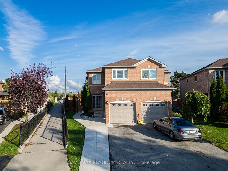 27 Morningmist St, Brampton, Ontario, Sandringham-Wellington