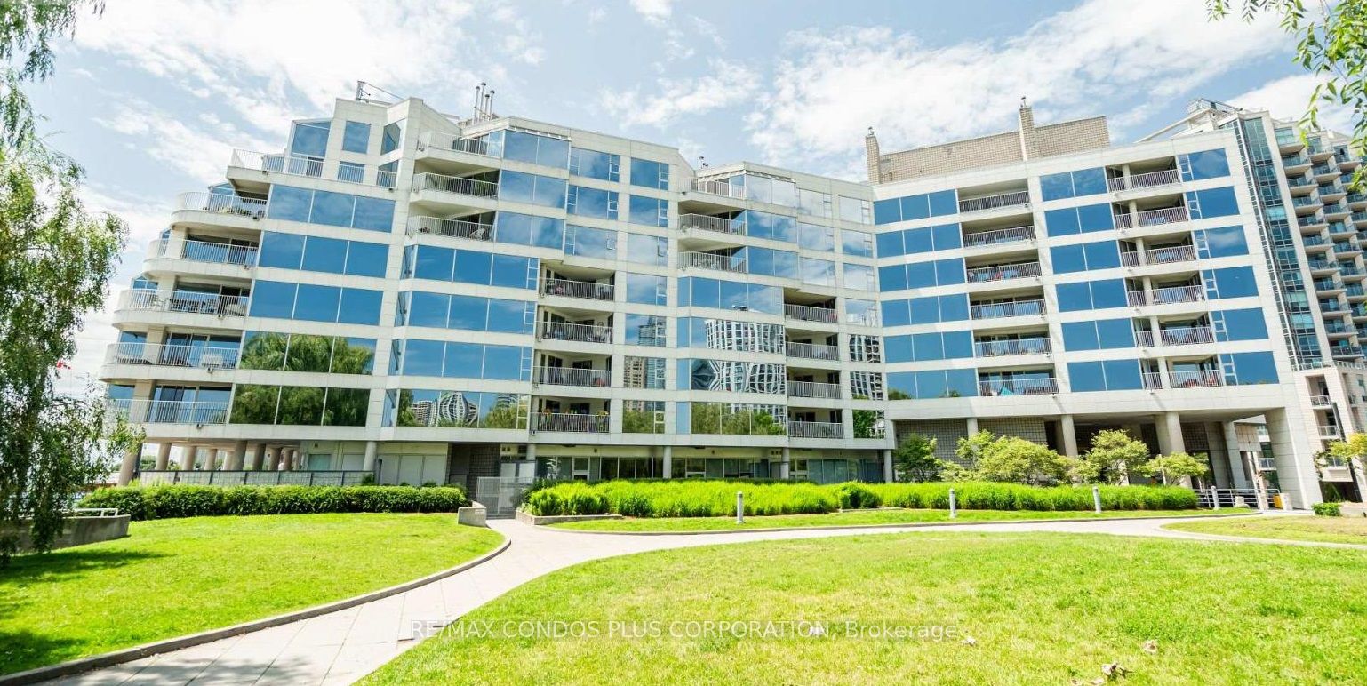 401 Queens Quay W, Toronto, Ontario, Waterfront Communities C1