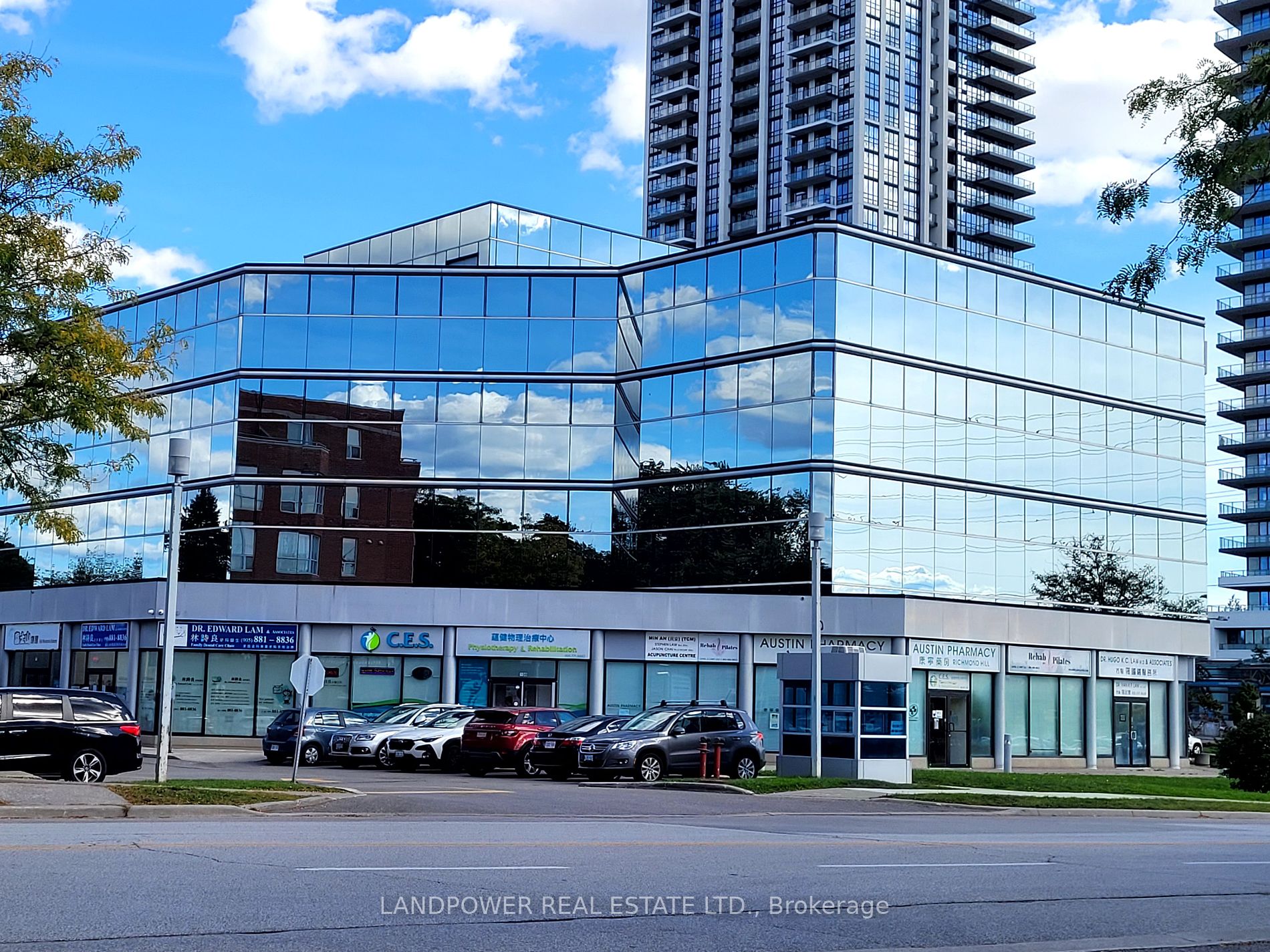 350 Highway 7 St E, Richmond Hill, Ontario, Doncrest