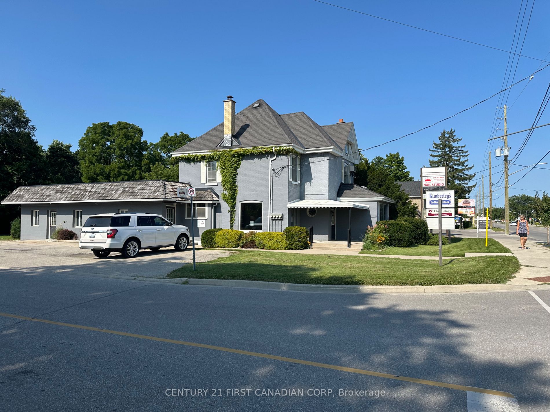 2485 Main St E, London, Ontario, South V