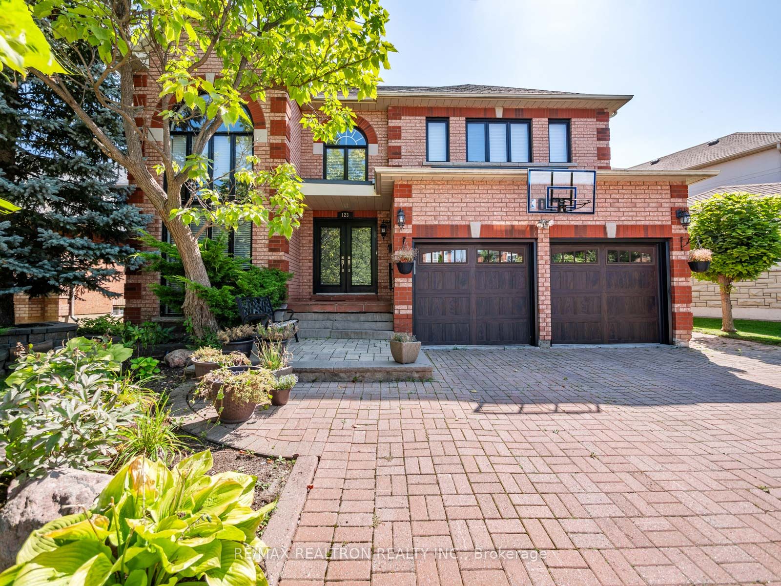 123 Hammerstone Cres, Vaughan, Ontario, Beverley Glen