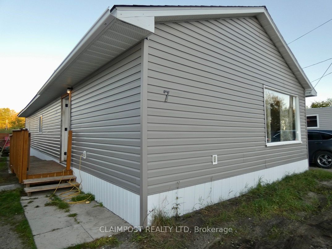 7 Rabbit Rd, Timmins, Ontario, 101 West