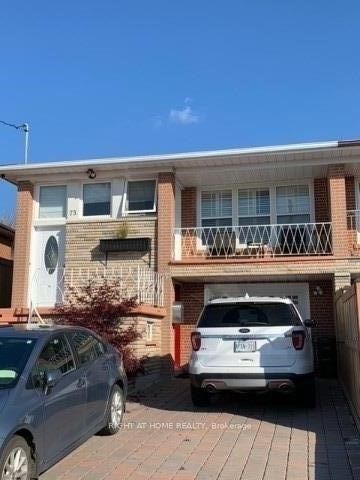 73 Fallingdale Cres, Toronto, Ontario, York University Heights