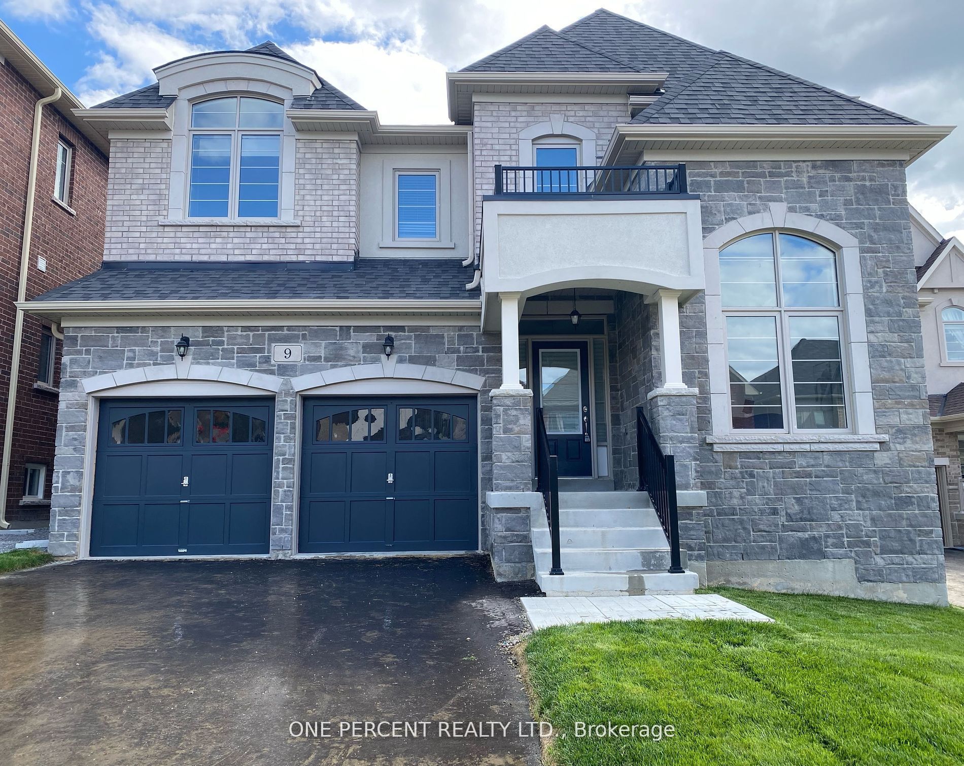 9 Goodwin Crt, East Gwillimbury, Ontario, Sharon