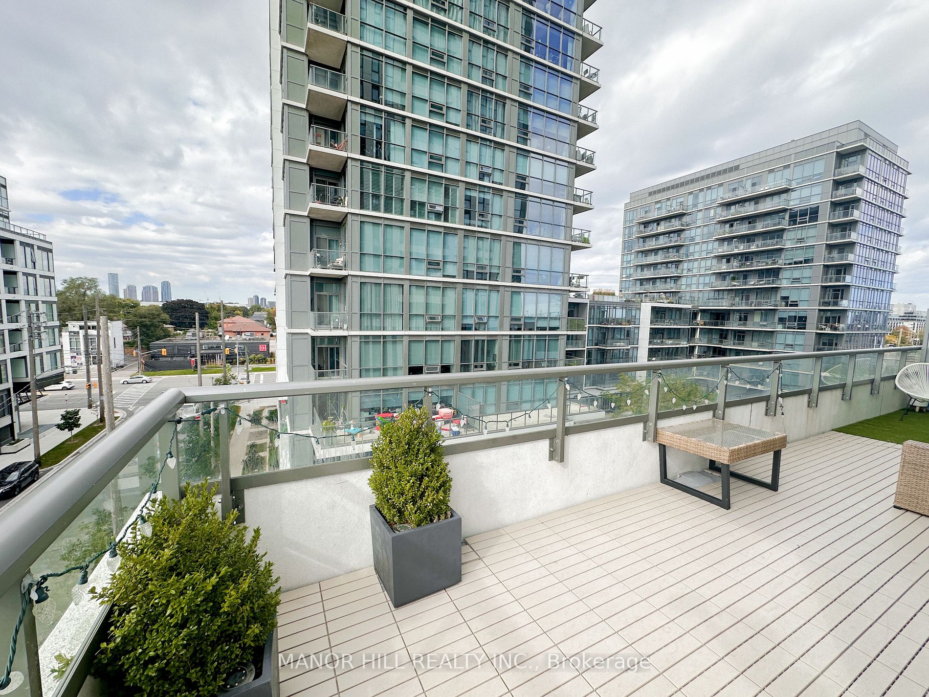 15 Zorra St, Toronto, Ontario, Islington-City Centre West