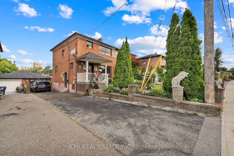 20 Donald Ave, Toronto, Ontario, Keelesdale-Eglinton West