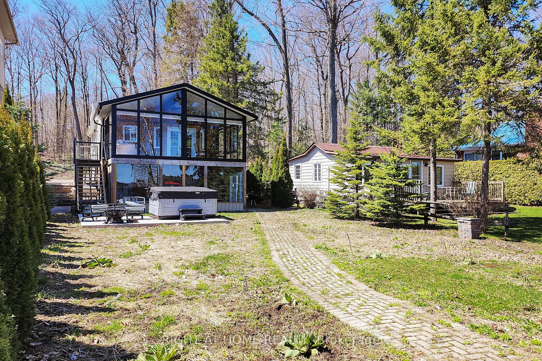 36 Hills Rd, Kawartha Lakes, Ontario, Bobcaygeon