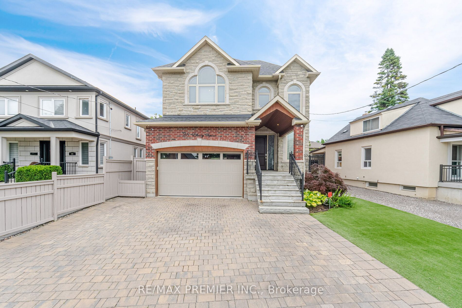 28 Ellerby Sq N, Vaughan, Ontario, West Woodbridge