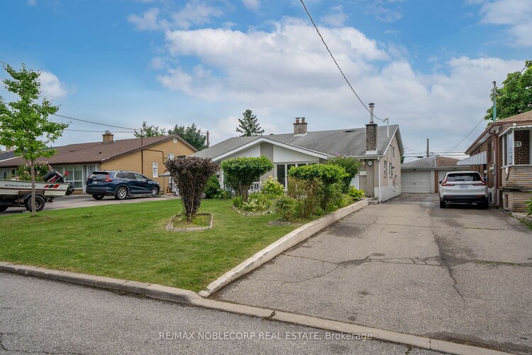 23 Kanarick Cres, Toronto, Ontario, Glenfield-Jane Heights